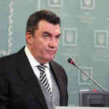 Надо что-то решать - но войск нет