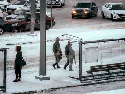 Российские миротворцы обеспечивают безопасность генконсульства в Казахстане.