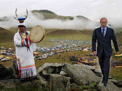 Есть мнение, что Путин подписал контракт с дьяволом... Это утверждается на полном серьёзе!