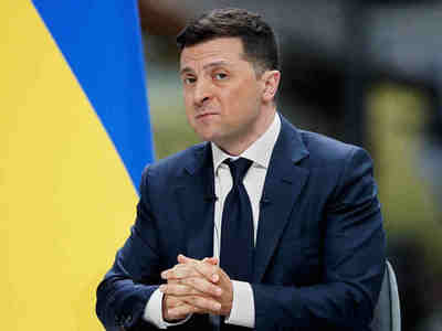 У нынешних персонажей в украинской власти присутствует нездоровая, маниакальная даже, переоценка себя и своей роли не то, чтобы в контексте текущих событий, но и в целом - в Истории.