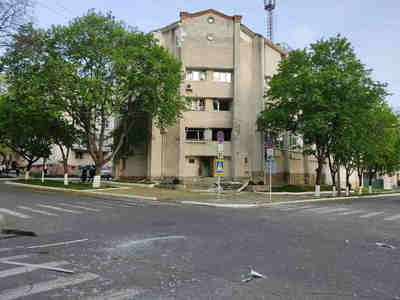 Пожар разгорается...