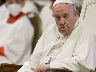 К обострению ситуации на Украине мог привести «лай НАТО у дверей России», предполагает папа Римский Франциск.