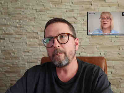 В Испании жить настолько страшно, что она притащила туда свою дочку и родственников.