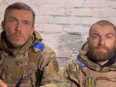 Зеленский заявил что герои спасены. Получается, их спасла российская армия от российской армии.