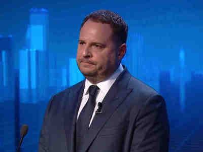 Ермак подмял под себя всё