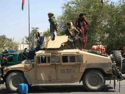 Кадры веселых талибов, разъезжающих на американских Хаммерах, облетели весь мир.