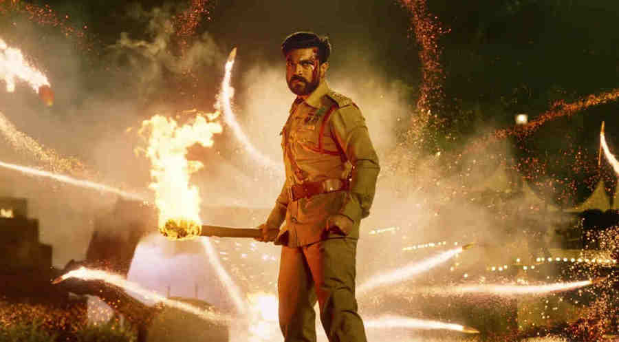 Кадр из фильма RRR