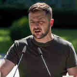 Бить первым