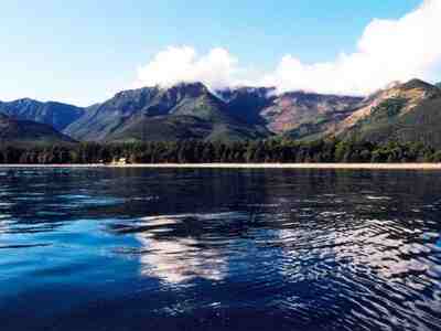 Озеро Байкал уникально во многих отношениях.