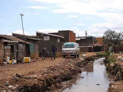 Вакаливуд – это африканский Голливуд, киностудия, которая находится в столице Уганды, Кампале.